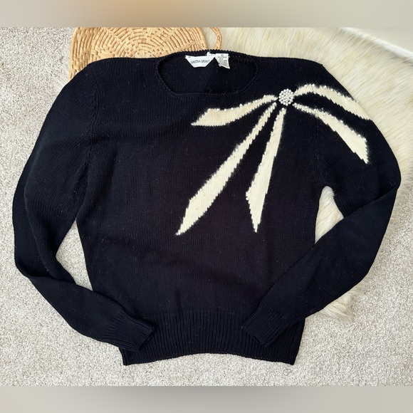 Vintage Black Pearl Ribbon Design Knit Sweater Size large - Picture 1 of 7